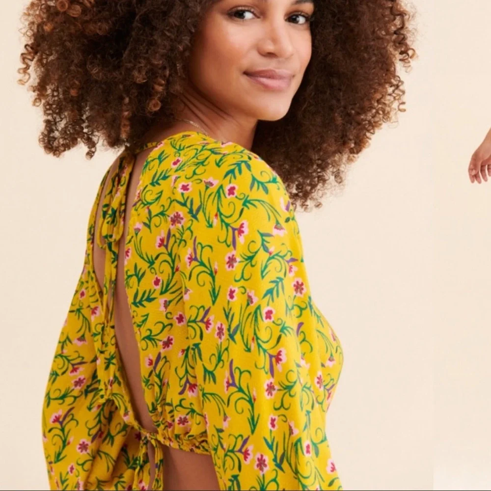 Anthropologie The Magnolia Floral Open Back Romper Size S - Picture 4 of 14